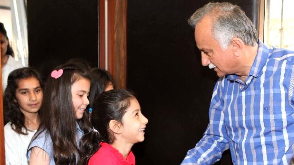 Karikatürün Şampiyonları Bayraklı\'dan