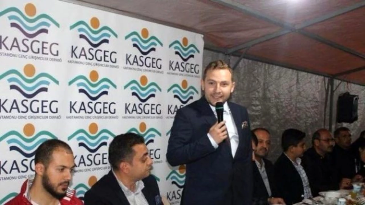 Kasgeg, Sokak İftarı Verdi