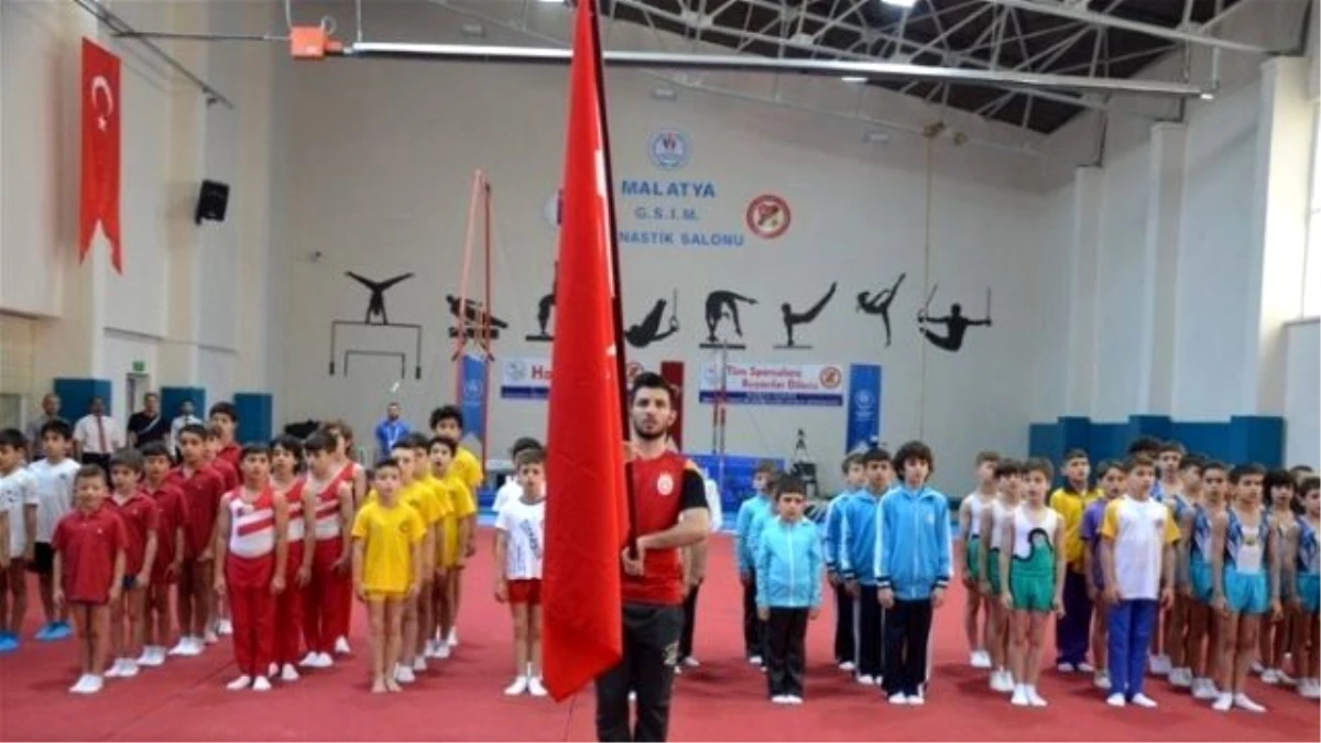 Malatya\'da Jimnastik Yarışmaları Başladı