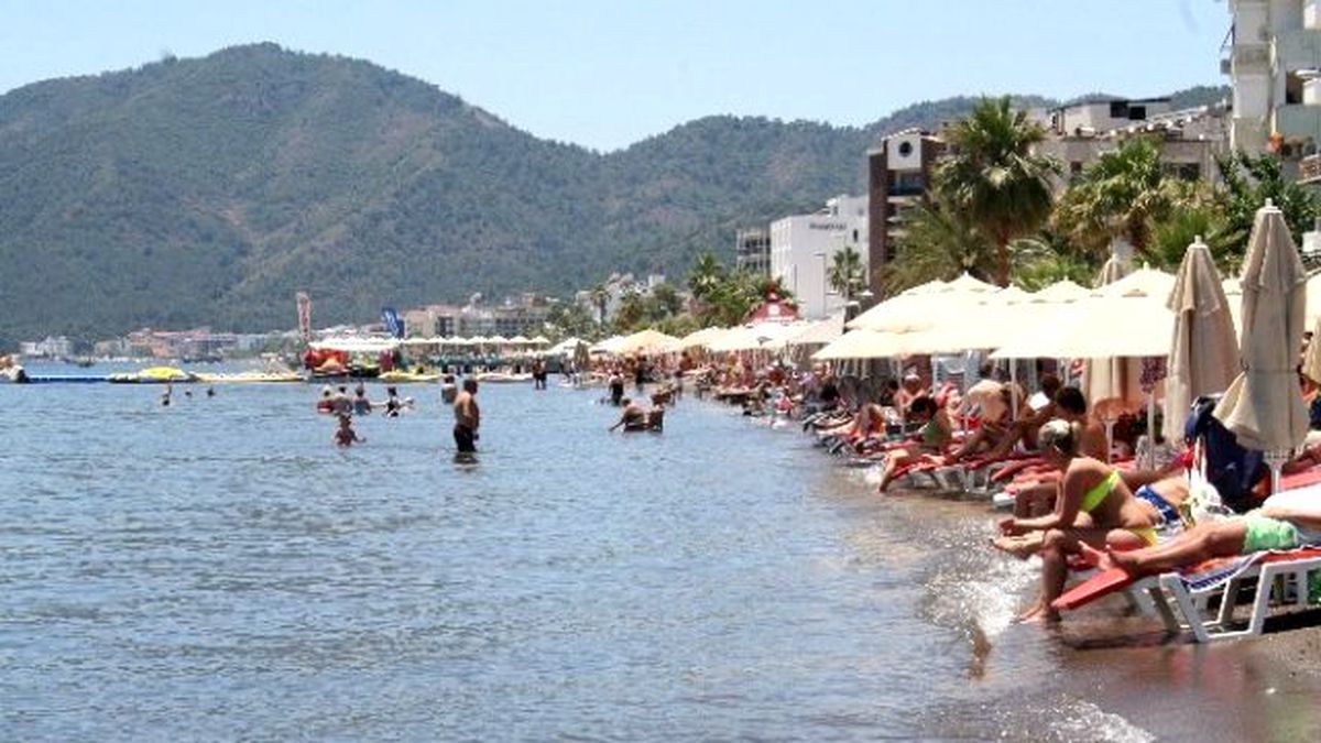Marmaris Sahillerinde Ramazan Sakinliği