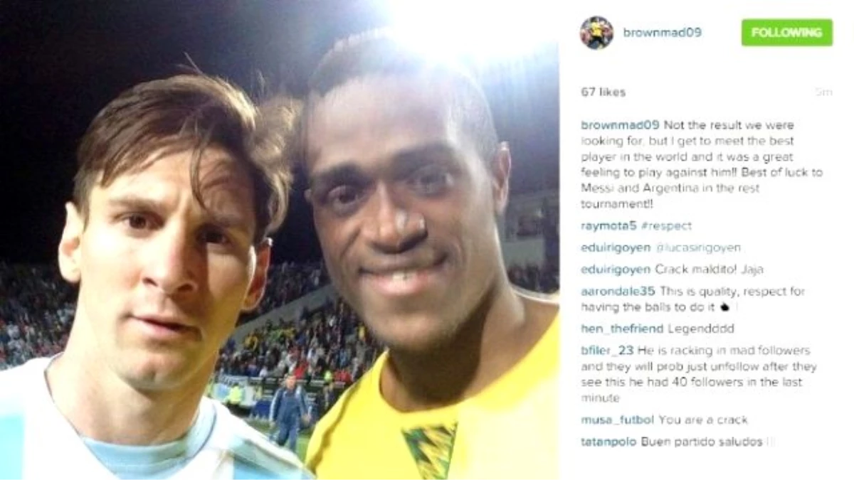 Jamaikalı Futbolcu, Saha İçinde Messi\'yle Selfie Çekti