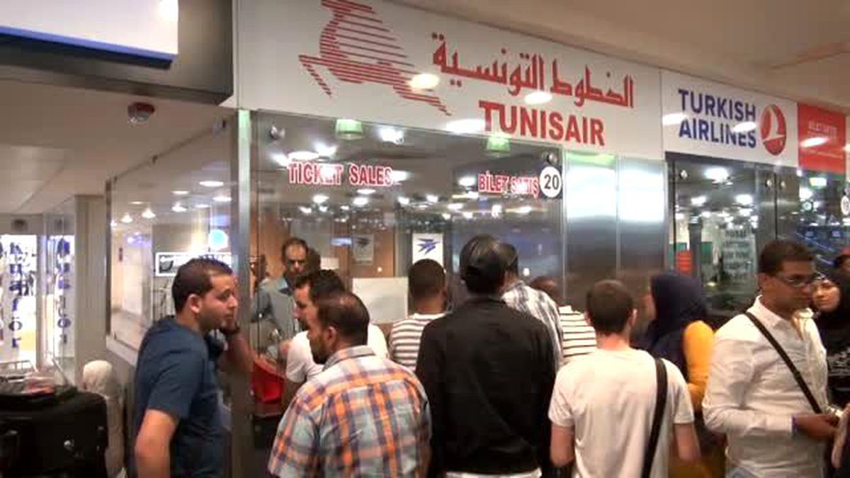Pilotlar Greve Gitti, Yolcular İstanbul\'da Kaldı