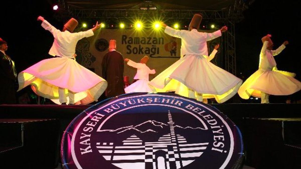 Ramazan Sokağı\'na İlgi Büyük