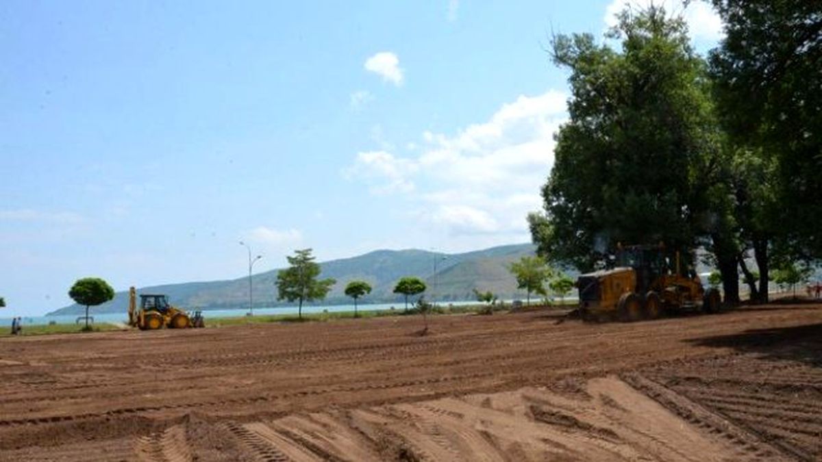 Sahil Düzenleme Projesi Devam Ediyor