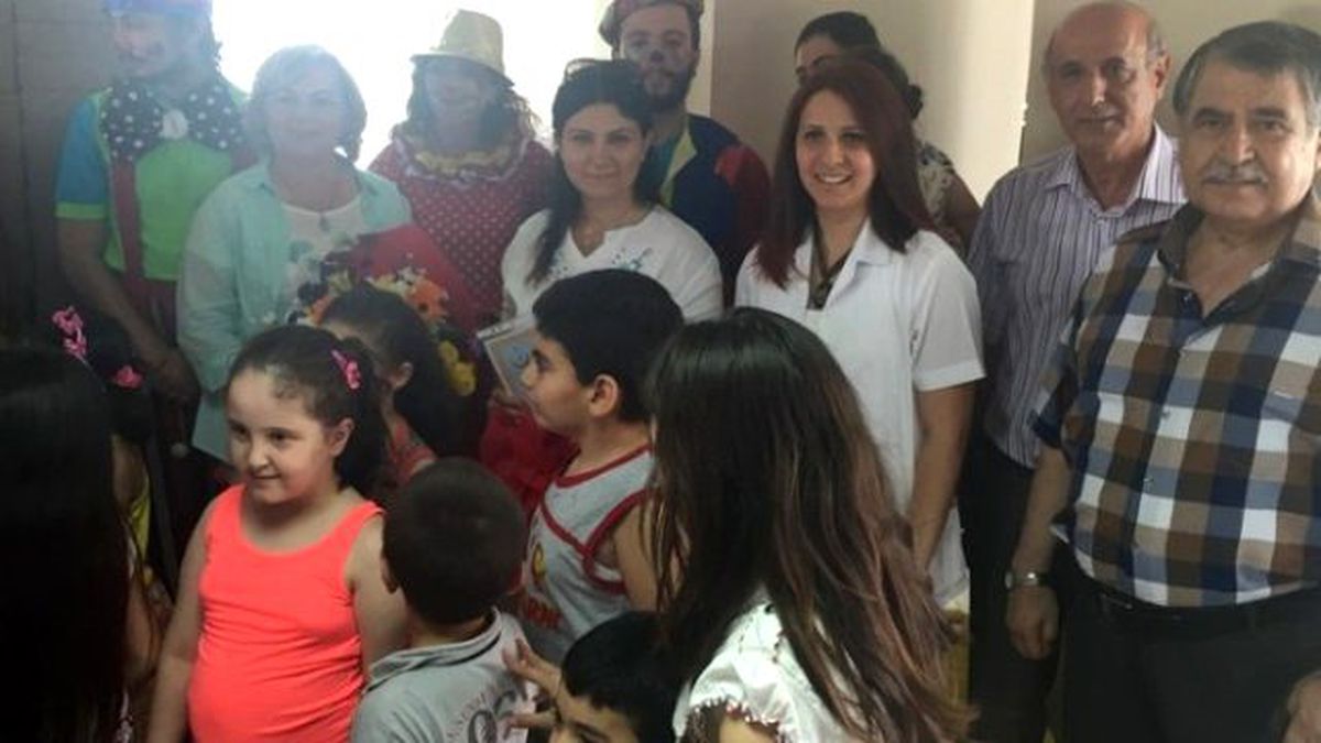 Tedavi Gören Çocuklar Tiyatro ile Güldü