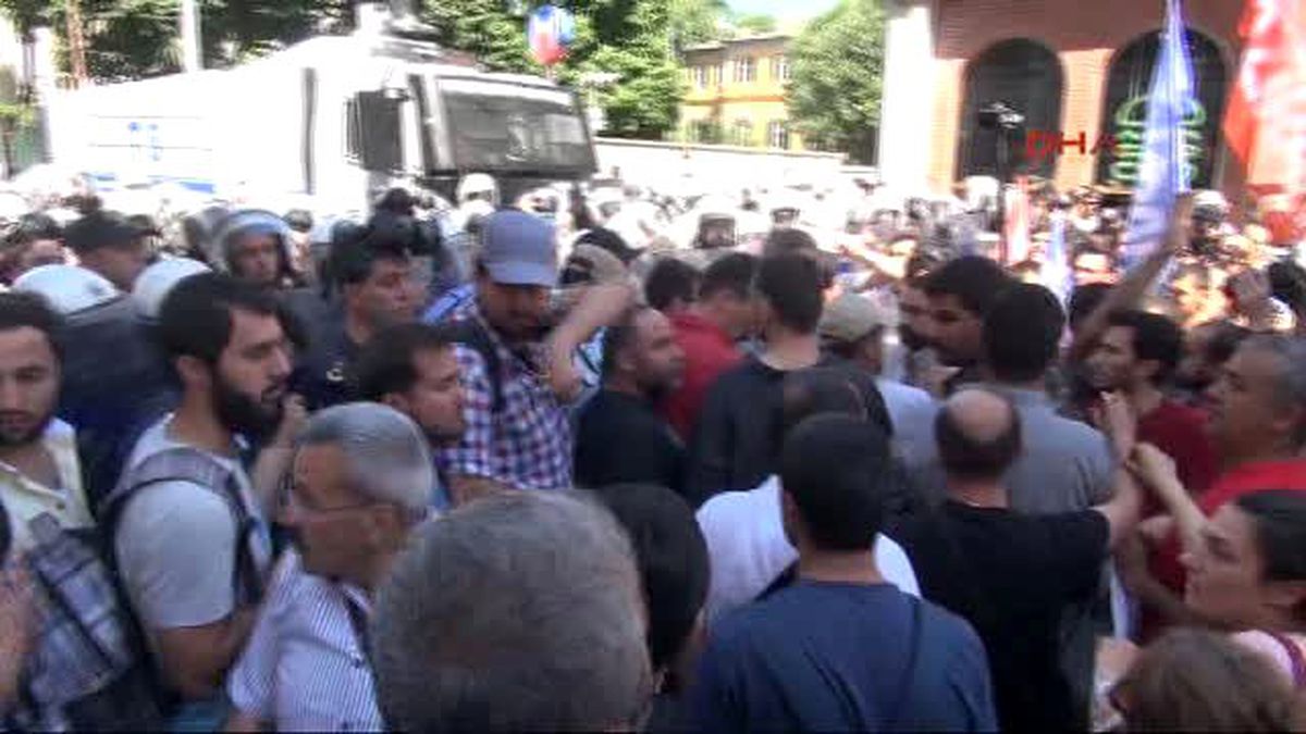 Tünel\'de Polis Müdahalesi