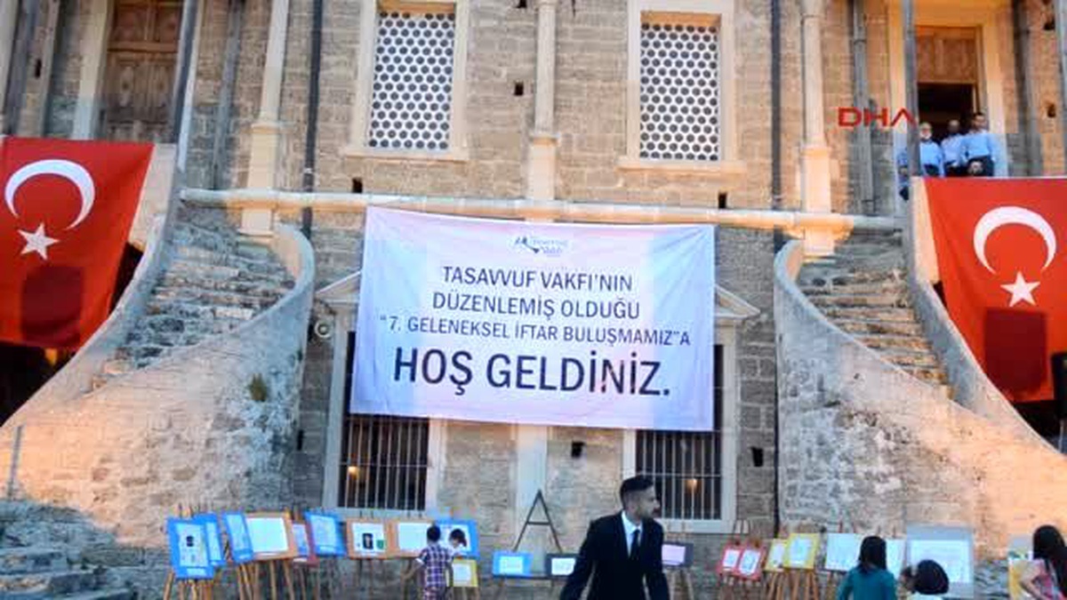 Çanakkale - Gelibolu Mevlevihanesi\'nde Oruç Açıldı