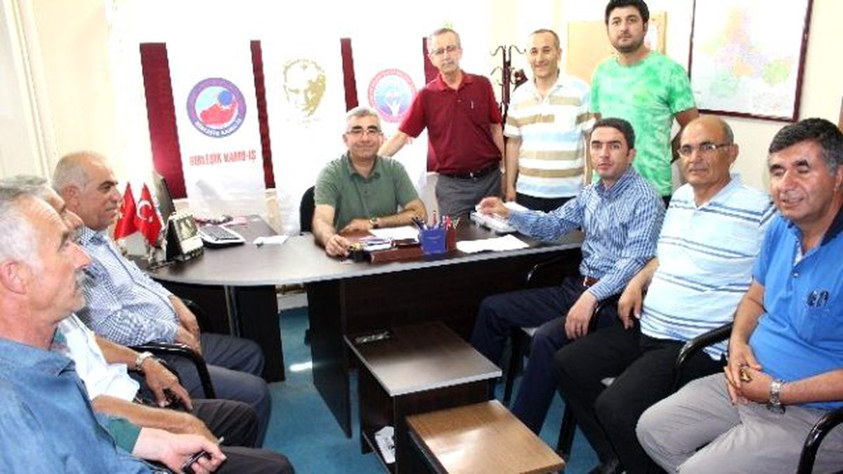 CHP İl Başakanı Enver Kiraz Eğitim İş Sendikası\'nı Ziyaret Etti