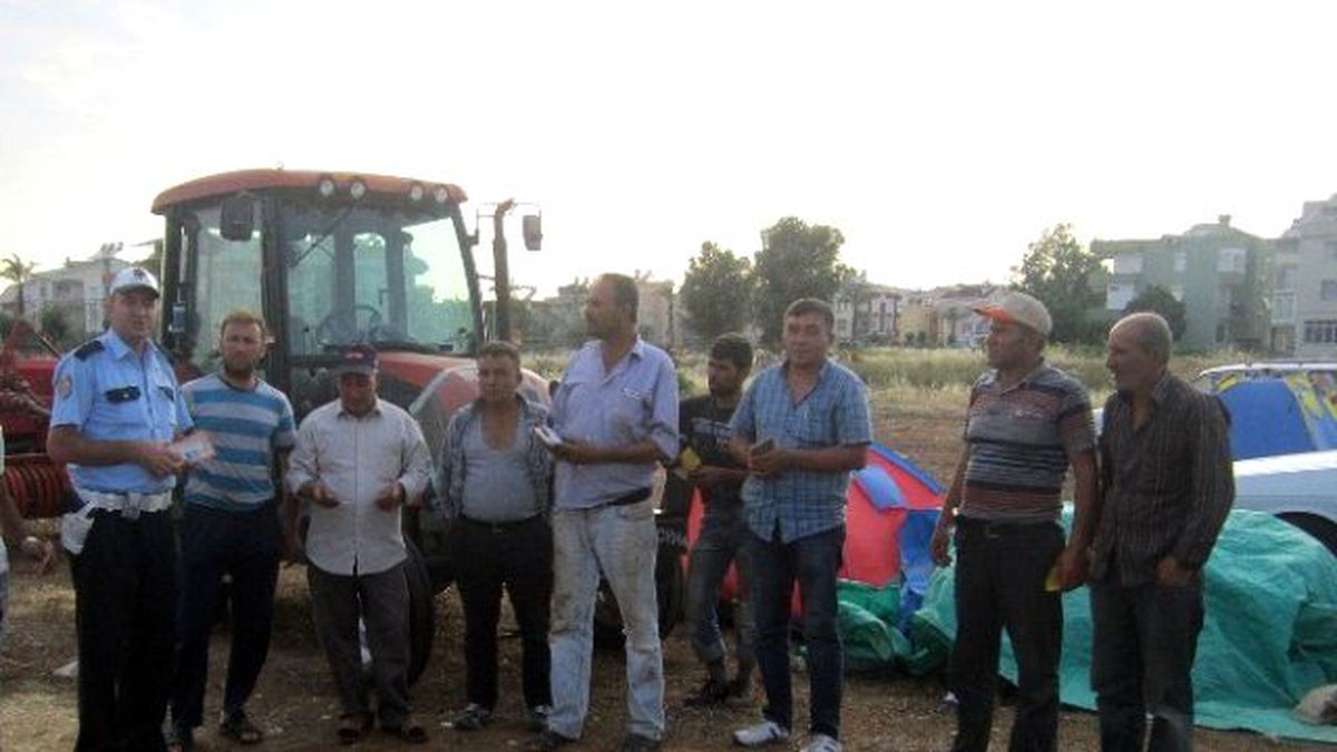 Didim\'de Traktör Sürücüleri Bilgilendirildi