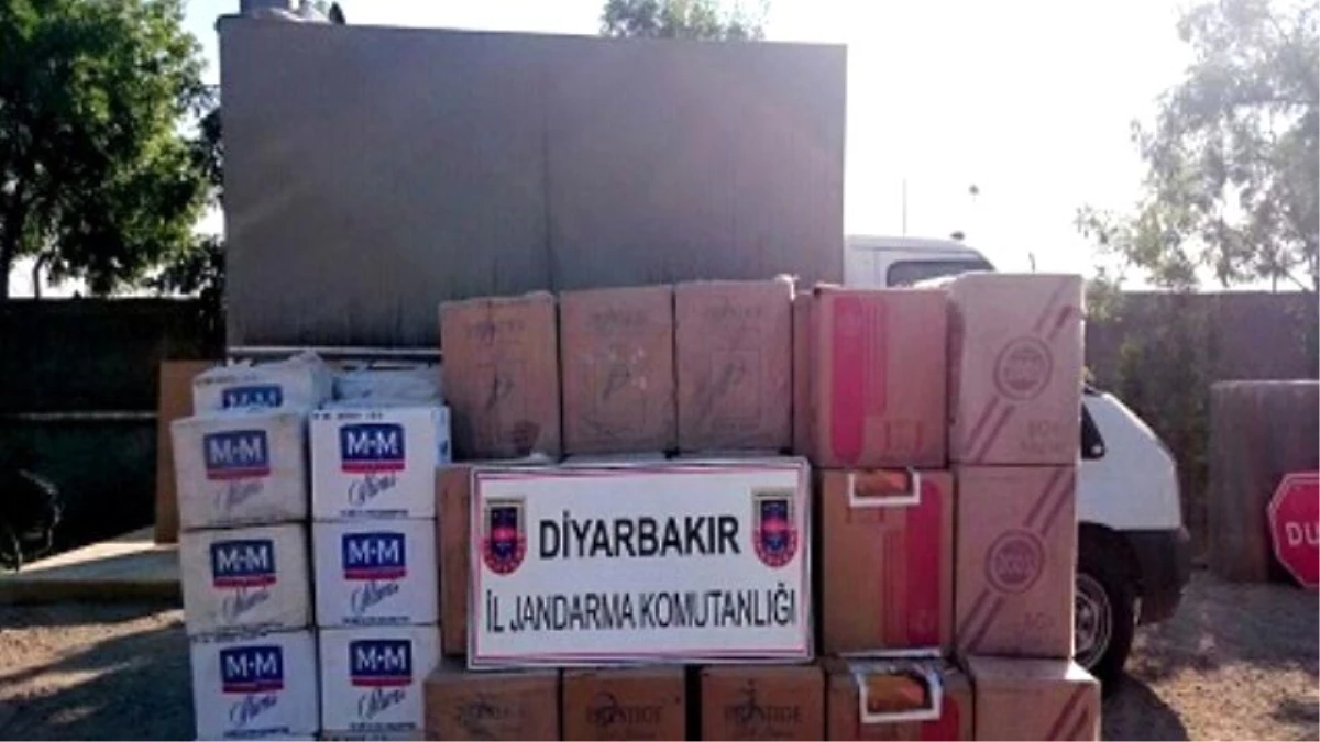 Diyarbakır\'da 150 Bin TL Değerinde Kaçak Sigara Ele Geçirildi