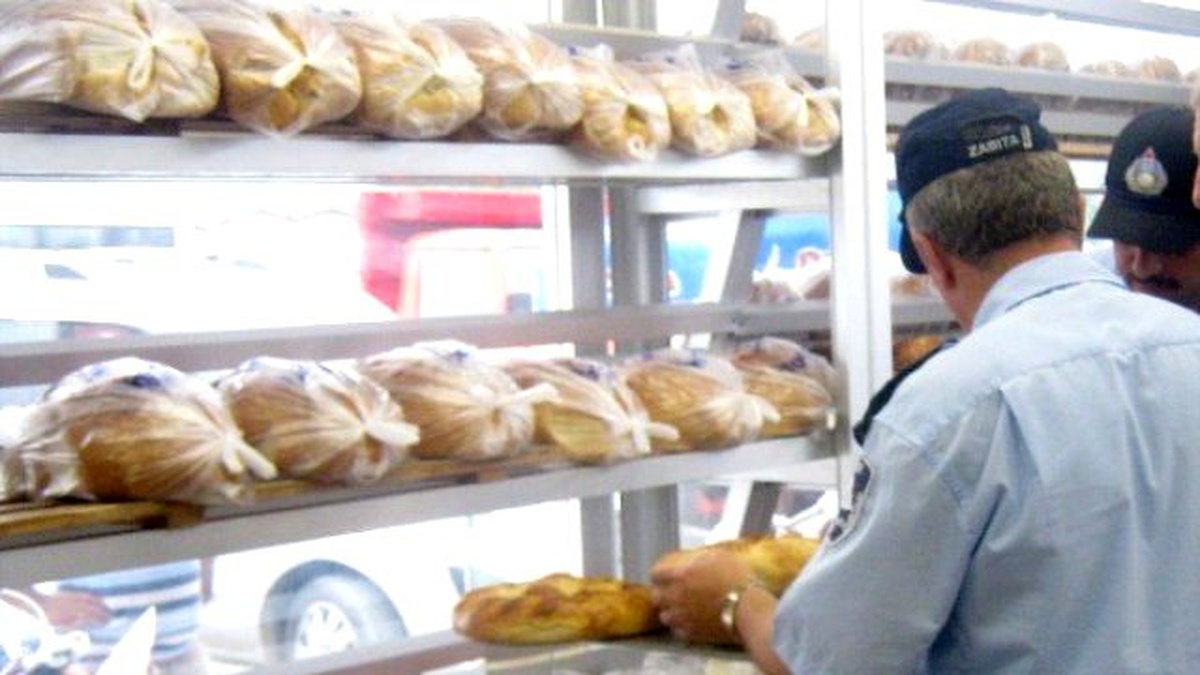 Düzce Belediyesi Zabıta Ekipleri Pide Kontrolü Yaptı