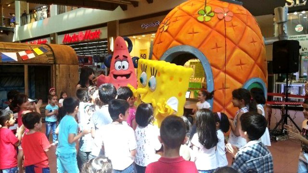 Forum Gaziantep\'in Minik Ziyaretçileri Sünger Bob\'u Çok Sevdi