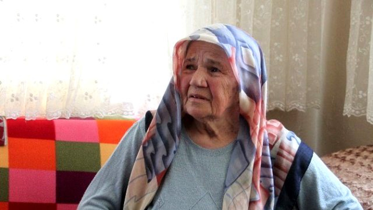 Maskeli Hırsız Yaşlı Kadını Darp Etti