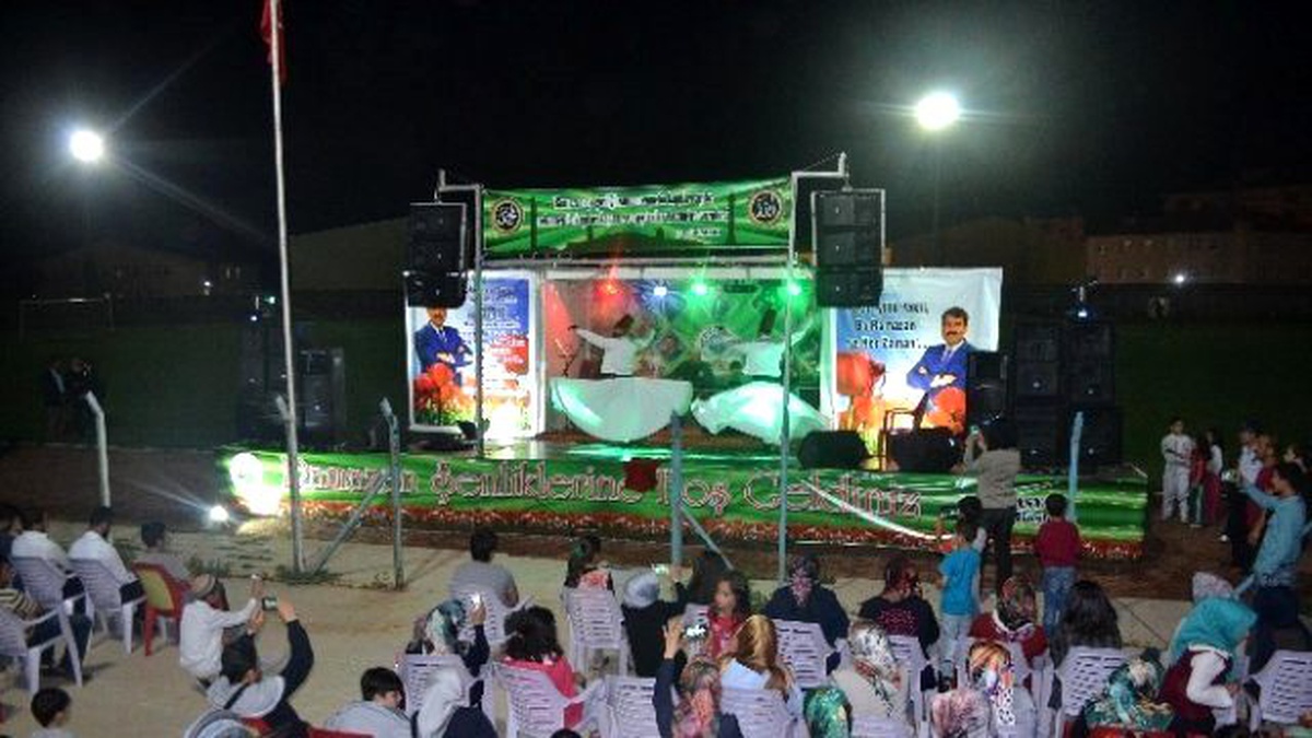 Muş\'ta Belediyenin Ramazan Şenlikleri Başladı