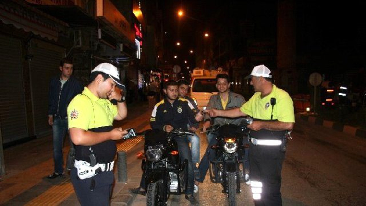 Ramazan\'da Motosiklet Uygulamaları Sürüyor