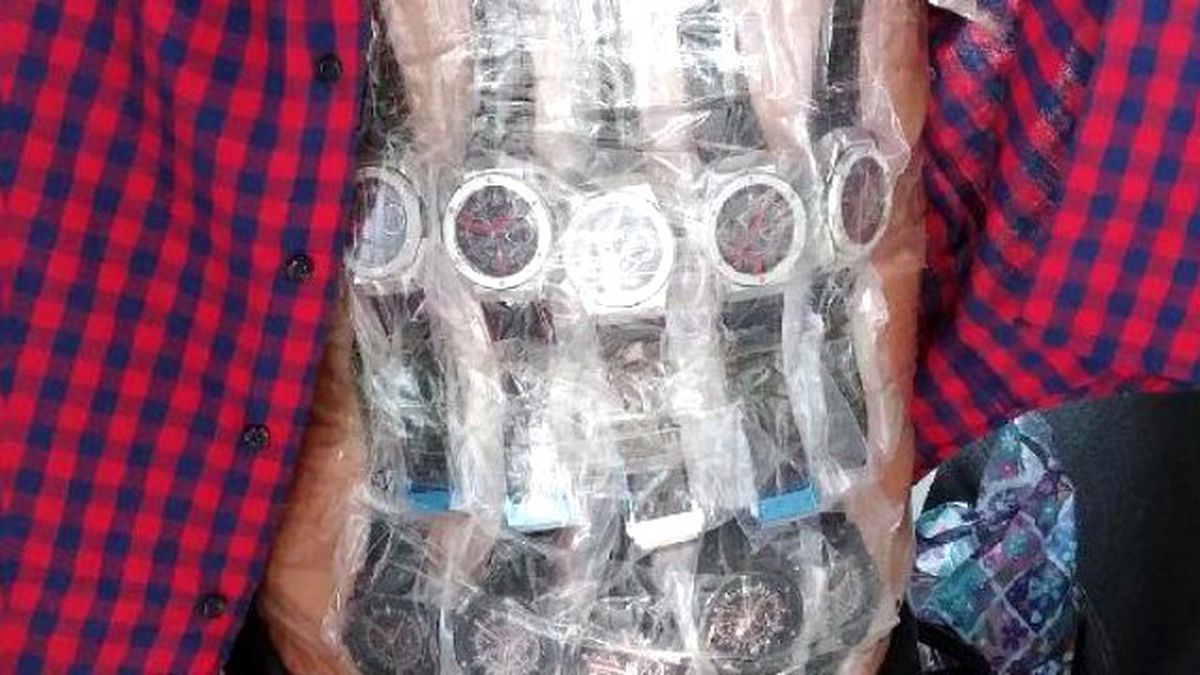 Sarp Sınır Kapısı'nda 4 Gürcünün Vücutlarına Sarılı 239 Saat Ele Geçti