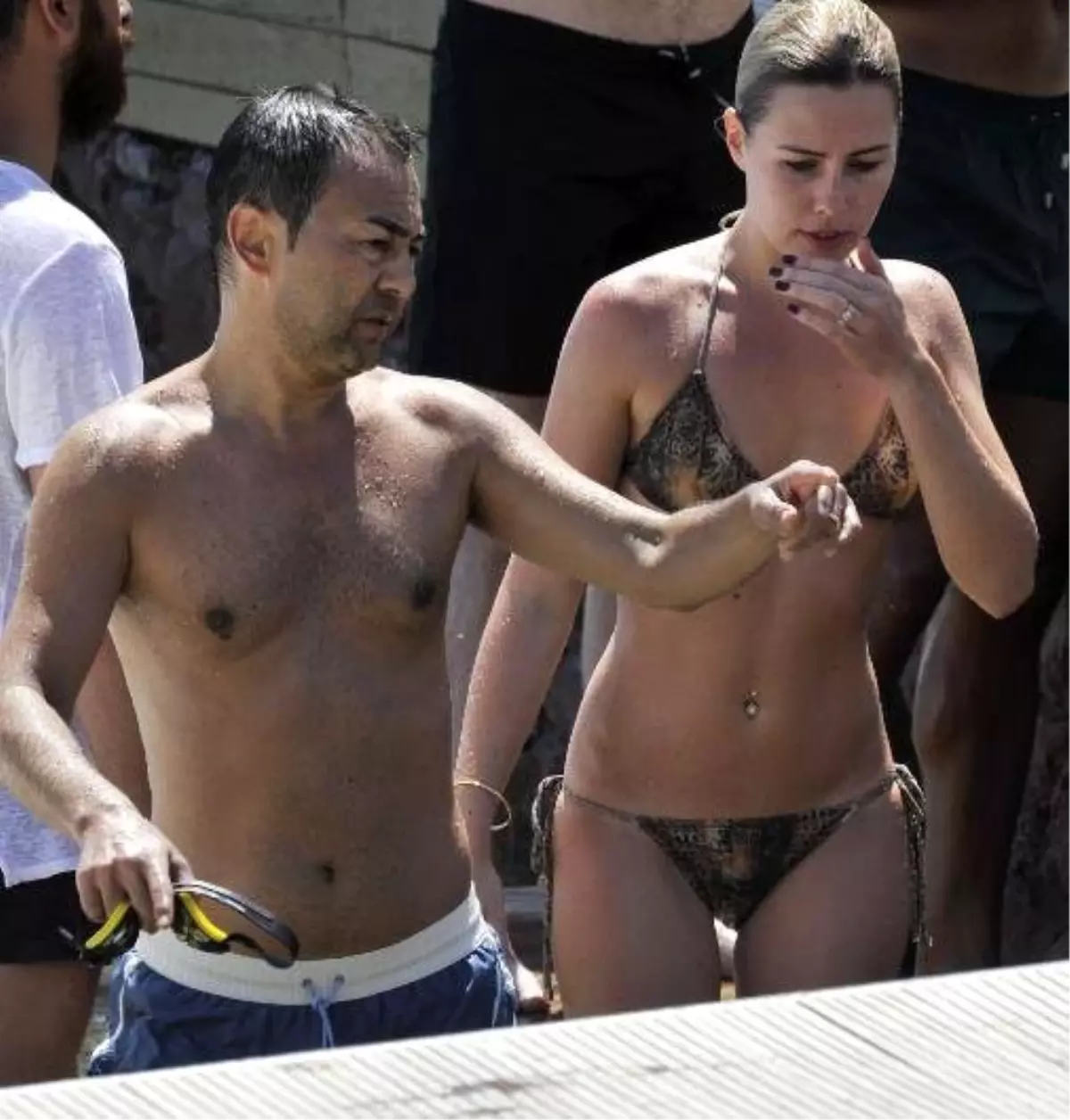 Serdar Ortaç\'ın Eşi Chloe Loughnan\'ın büyüleyen fotoğrafları