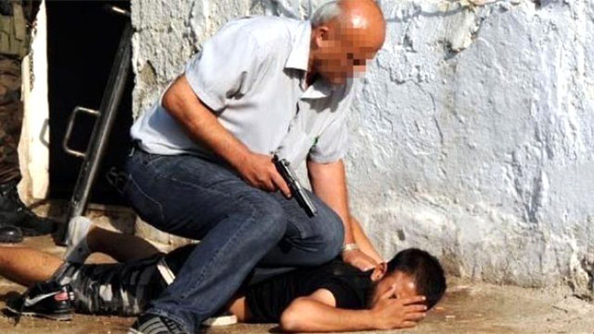 Uyuşturucu Almaya Giden Baba-Oğul Rehin Düştü