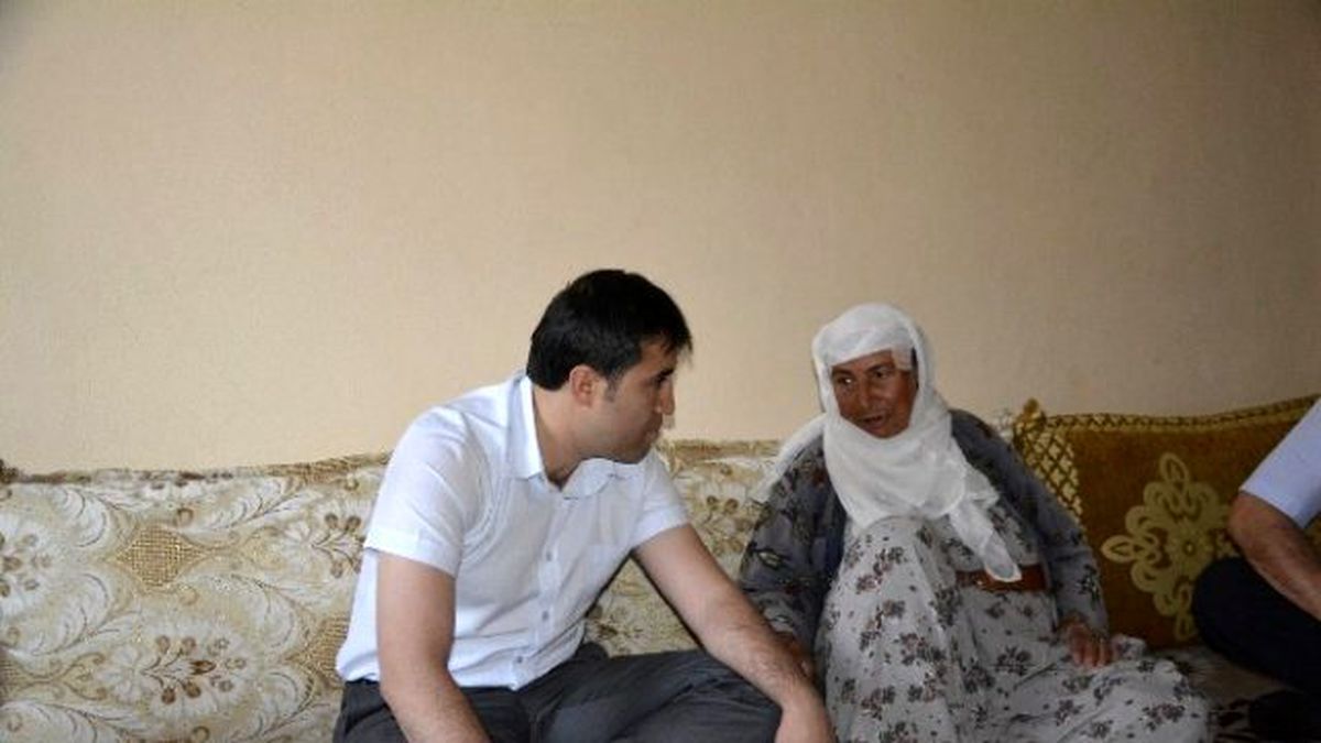 Viranşehir Kaymakamı Citer, İlk İftarını Dul ve Yetim Ailelerle Yaptı