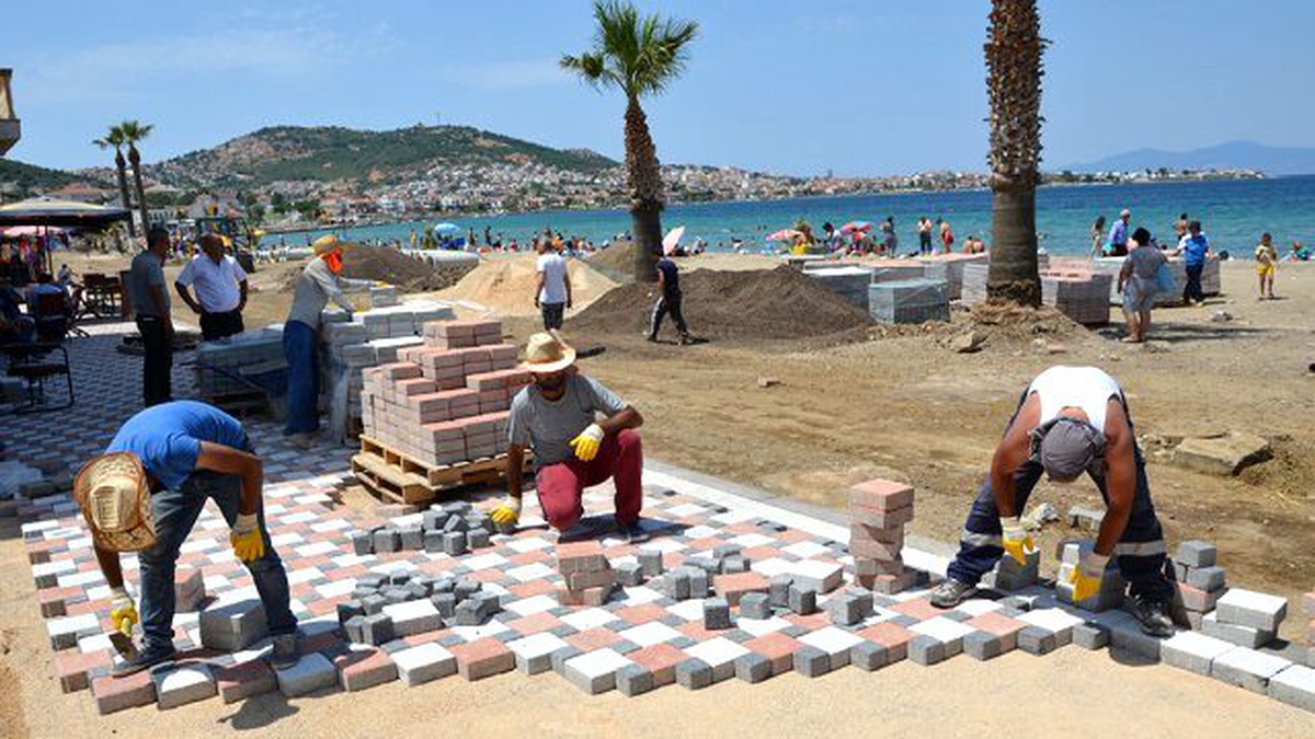 Yeni Foça Sahili "YENİLENİYOR"