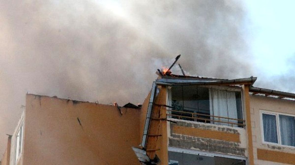 10 Katlı Binada Çıkan Yangın Korkuttu
