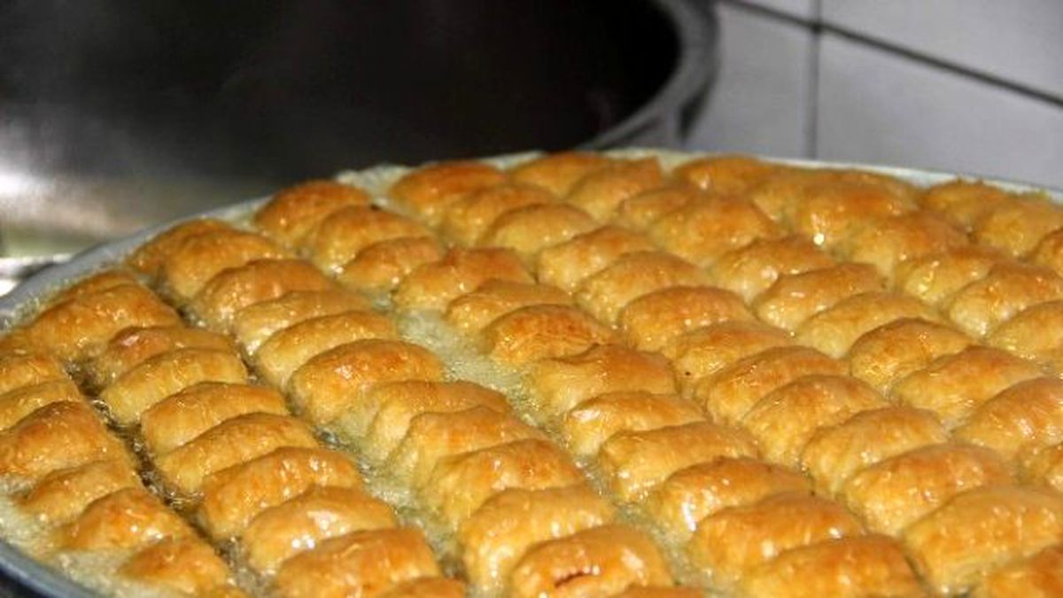 Antep Baklavası Ramazan Sofralarındaki Yerini Aldı