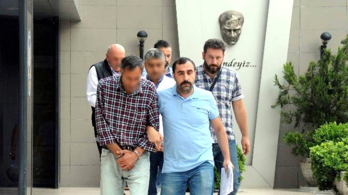 Bursa\'da Dolandırıcılar Suçüstü Yakalandı