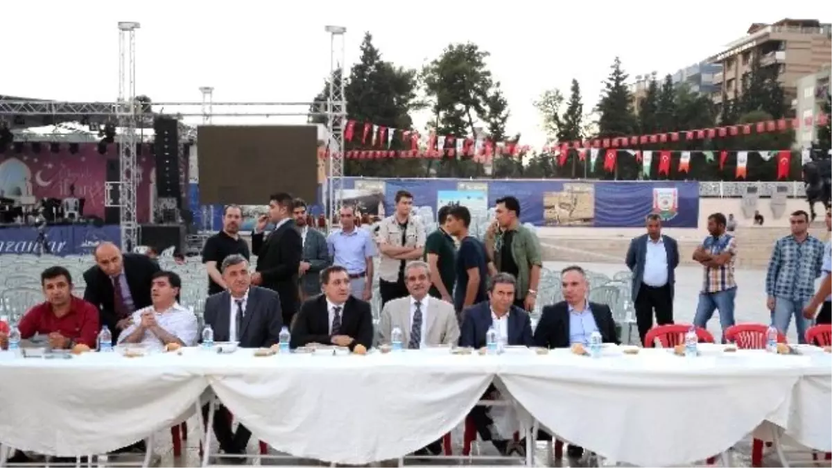 Haliliye Belediyesi\'nin Sofrasında Halil İbrahim Bereketi