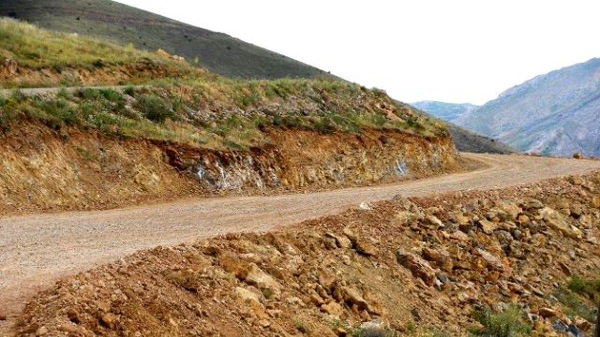 Karagöz\'de Yol Genişletme Çalışmaları