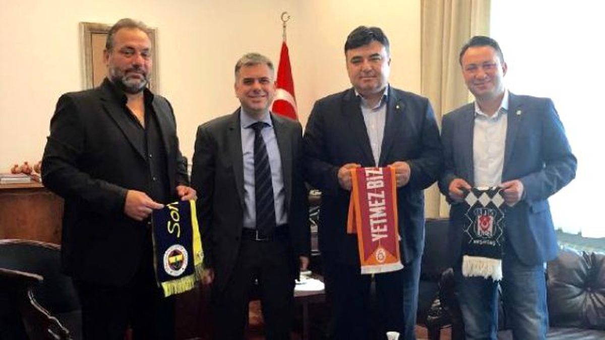 Köln\'de Taraftar Derneklerinden Centilmenlik Örneği