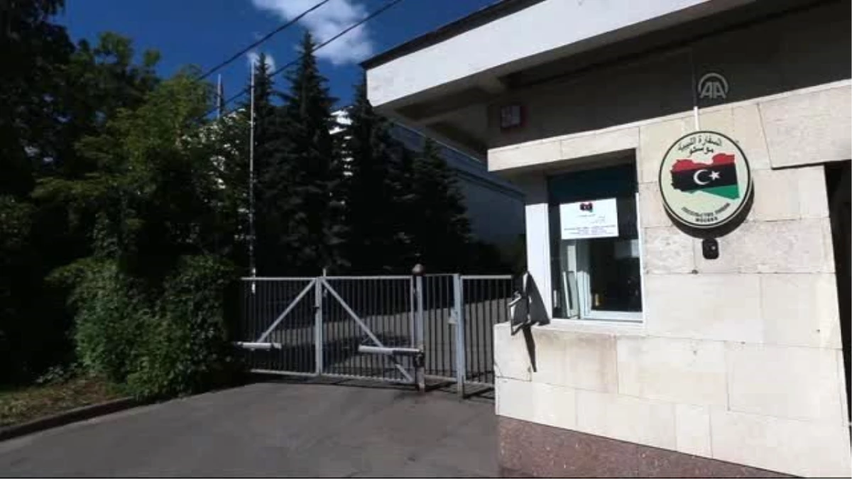 Libya\'nın Moskova Büyükelçiliği\'nde "Darbe"