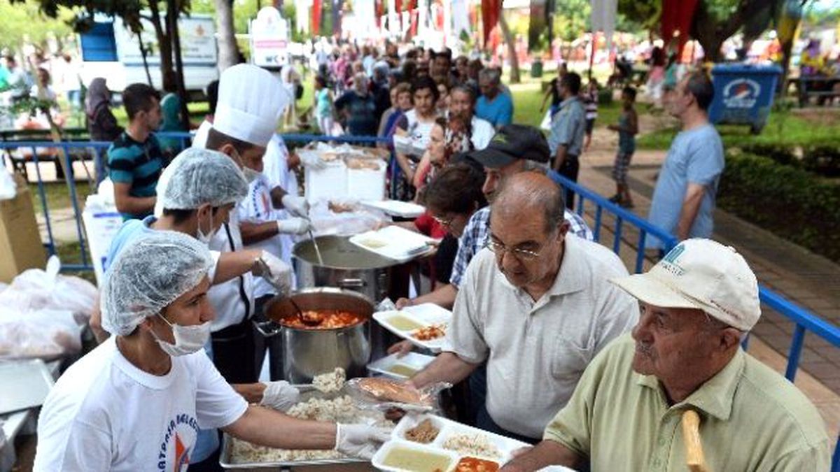 Muratpaşa\'da Ramazan Coşkusu