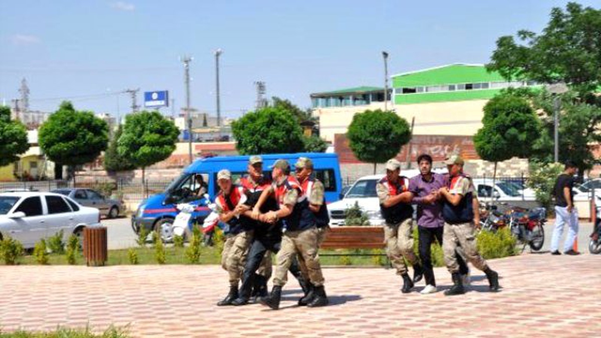 Nizip\'te Otoyol Cinayetine 5 Gözaltı