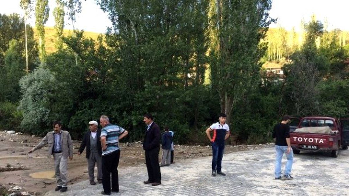 Sungurlu Çiçekli Köyünü Sel Vurdu