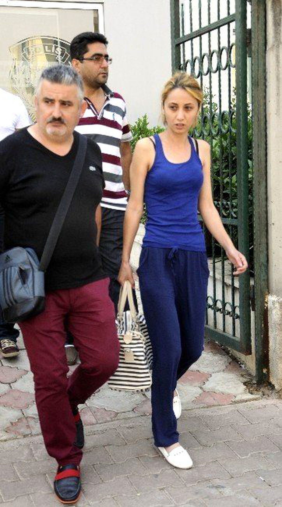 Antalya\'da Doktor Kimliğinde Araç Dolandırıcılığı