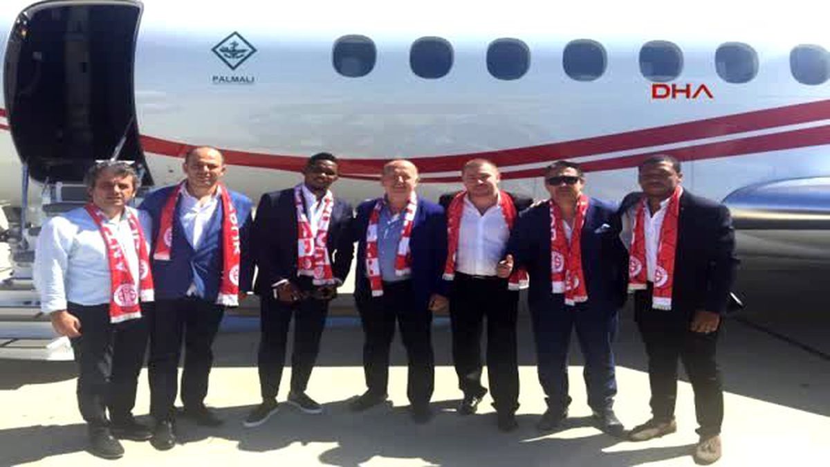 Antalyaspor, Eto\'o Transferinde Mutlu Sona Ulaştı
