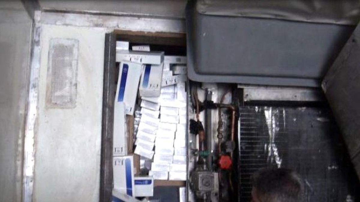 Denizli\'de 100 Bin Paket Kaçak Sigara Ele Geçirildi
