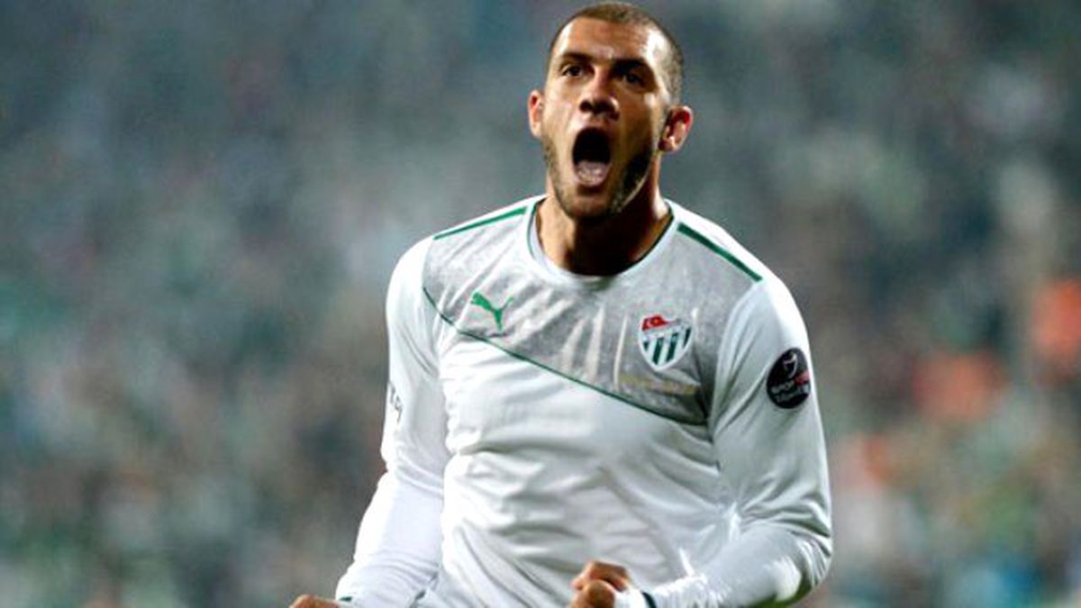 Fenerbahçe'nin Yeni Transferi Fernandao İstanbul'da