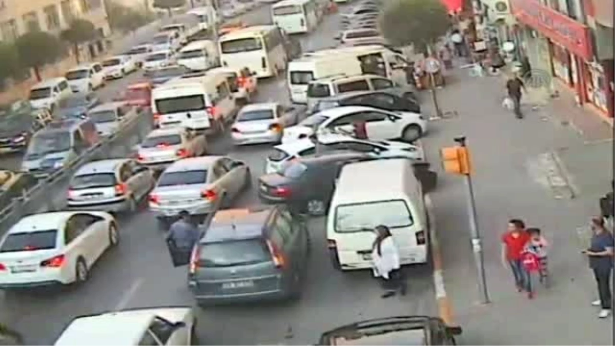 Gaziosmanpaşa'da Silahlı Kavga: 1 Ölü, 2 Yaralı