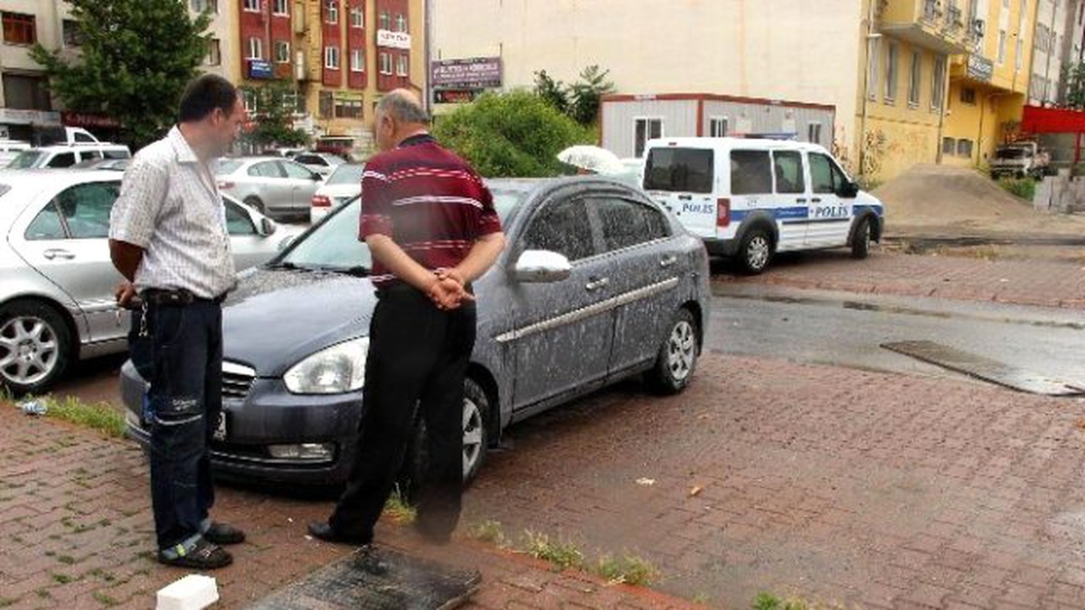 Kayseri\'de Şiddetli Yağmur ve Rüzgar Etkili Oldu