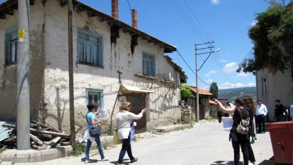 Kültür Varlığı Niteliği Taşıyan Binalarda İnceleme
