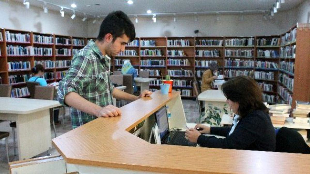 Kütüphanelere İlgi Artıyor