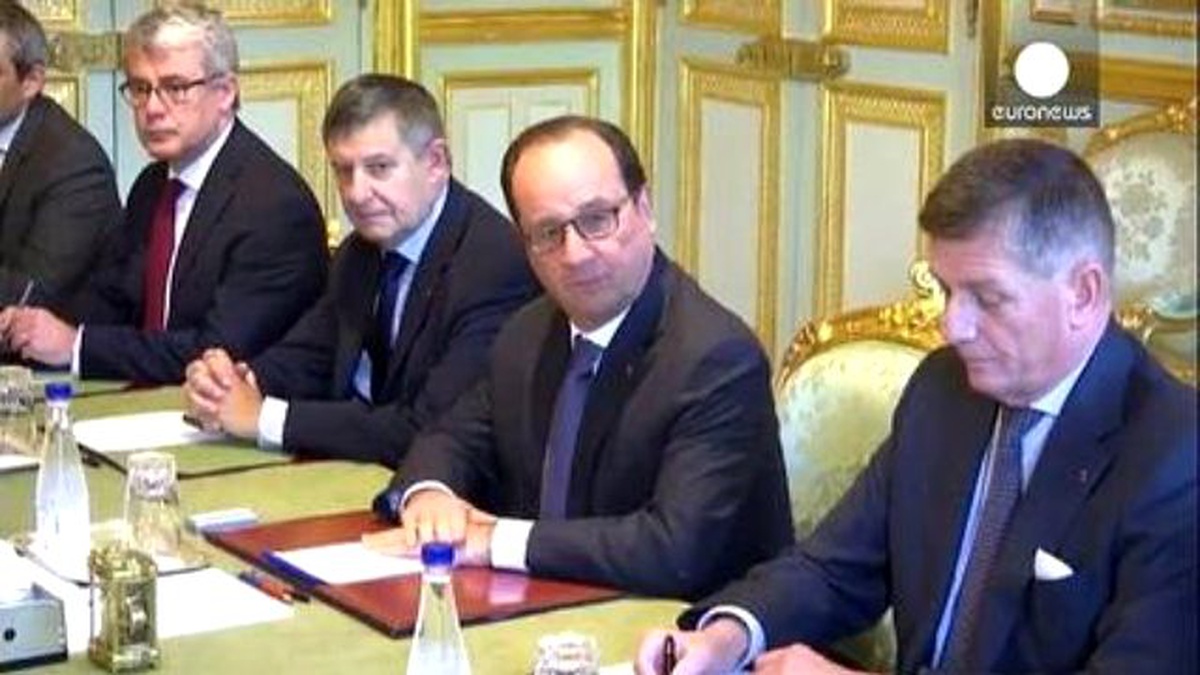 Paris\'te Kritik Telekulak Zirvesi