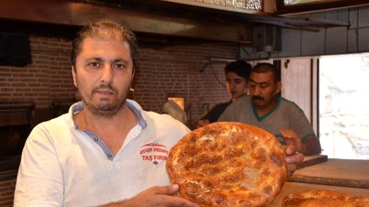 Pide Satışları Ramazanın İlk Günlerine Göre Düştü