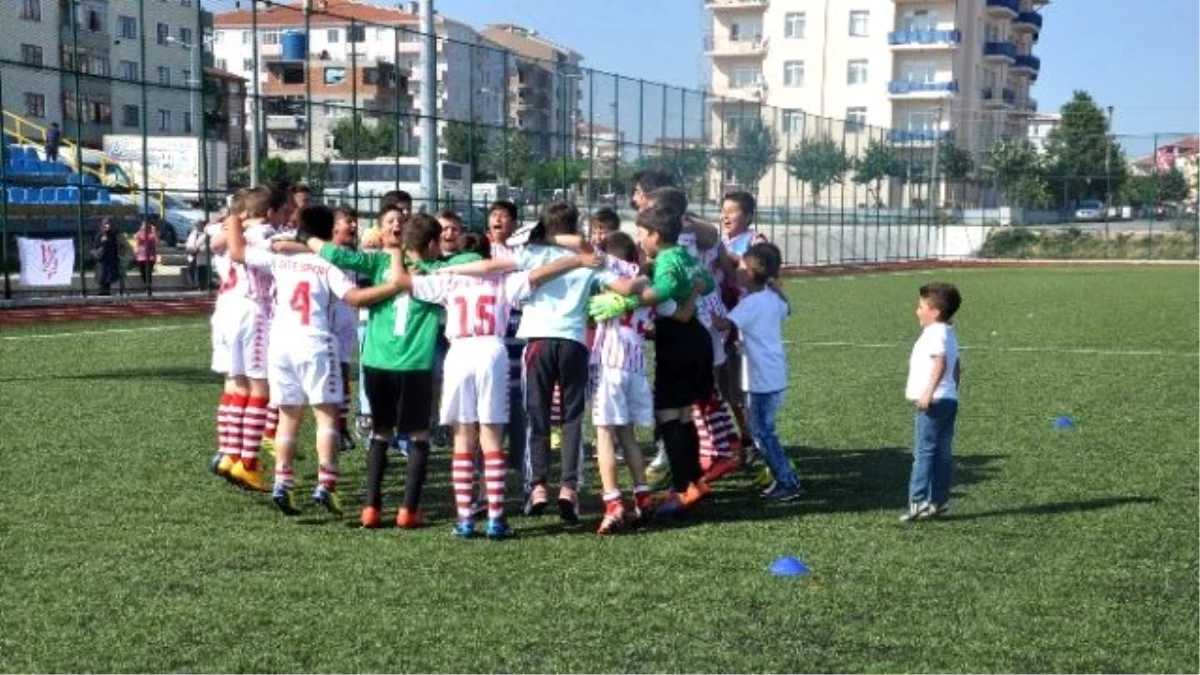 Sitespor U-12 Namağlup Şampiyon