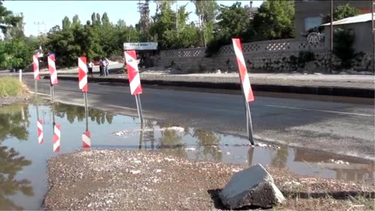 Sulama Kanalı Taştı, İş Yeri Sular Altında Kaldı