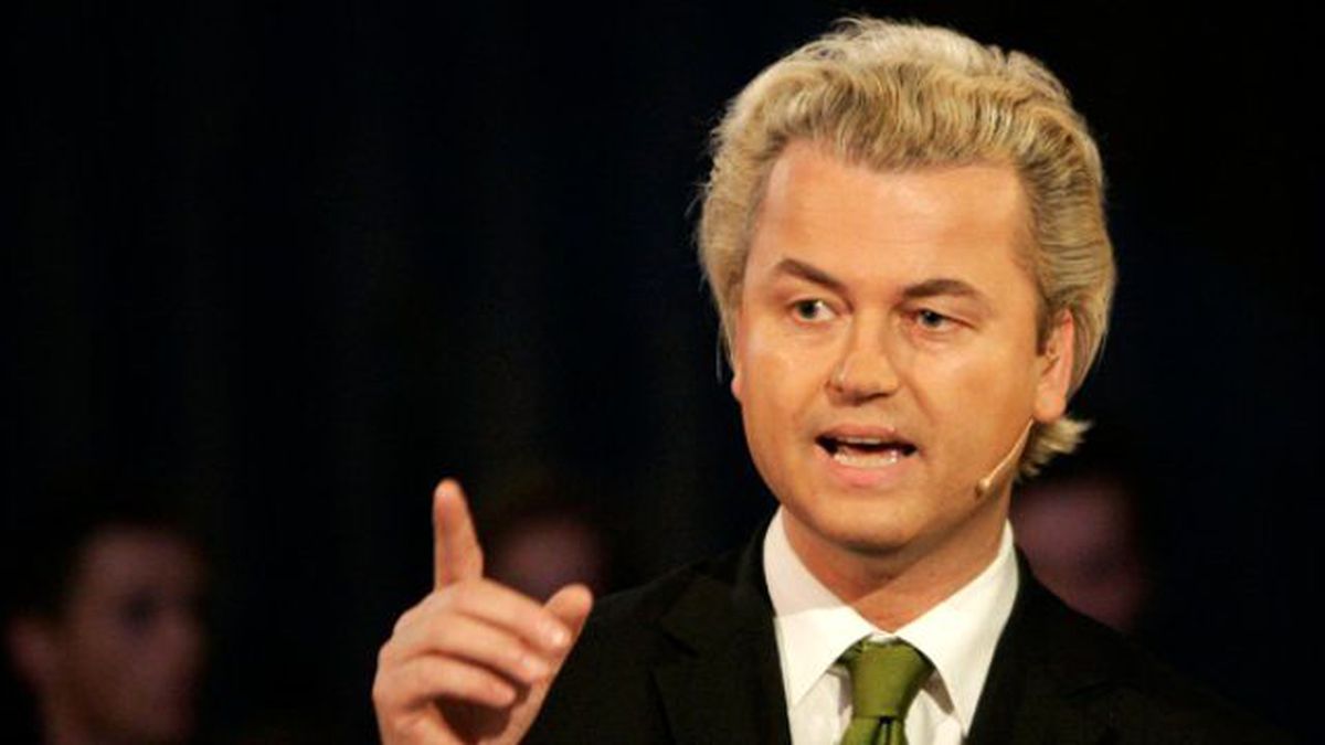 Wilders, İslam Karşıtı Karikatürleri Televizyonda Yayınladı