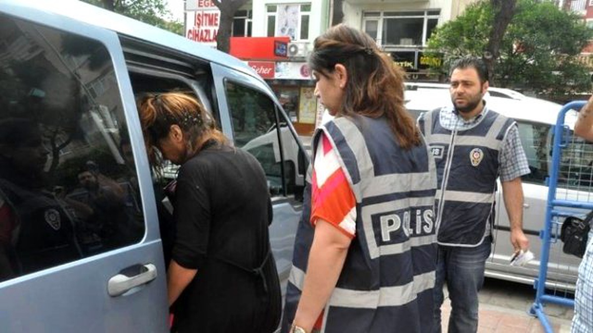 Çanakkale\'de Fuhuş Operasyonu