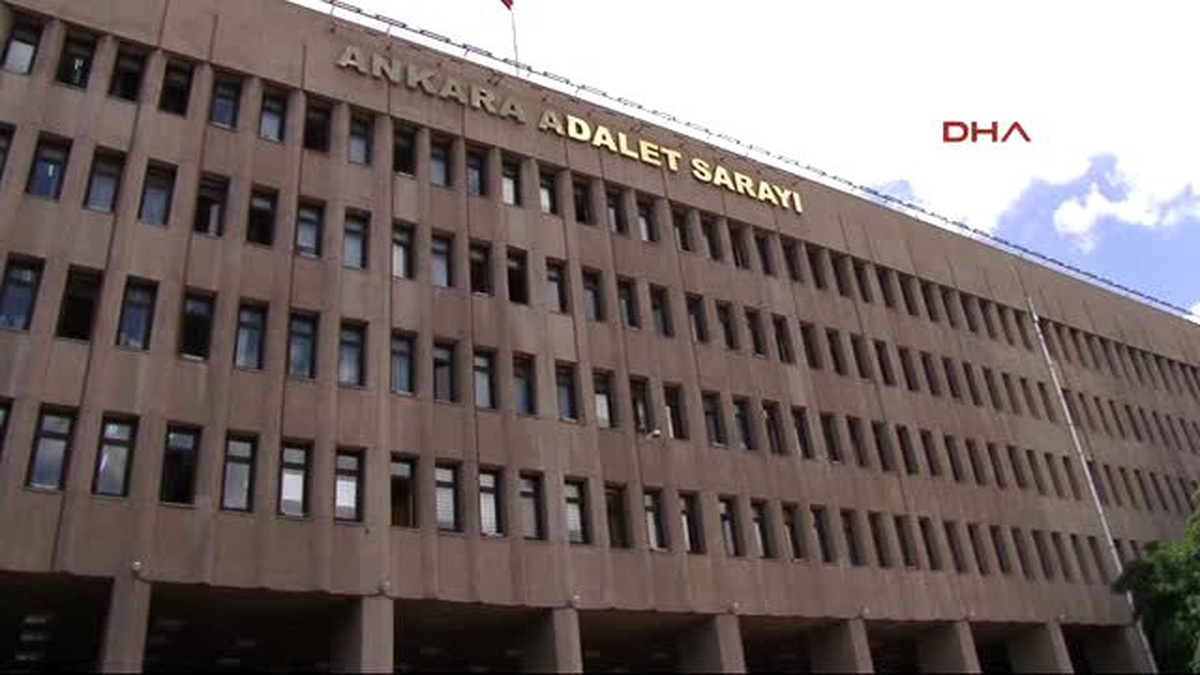 Cumhurbaşkanlığı Sarayı Önünde Topları Alınan Eylemciler Suç Duyurusunda Bulundu