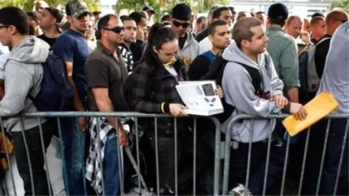 Devlete 70 Bin Personel Alınacak